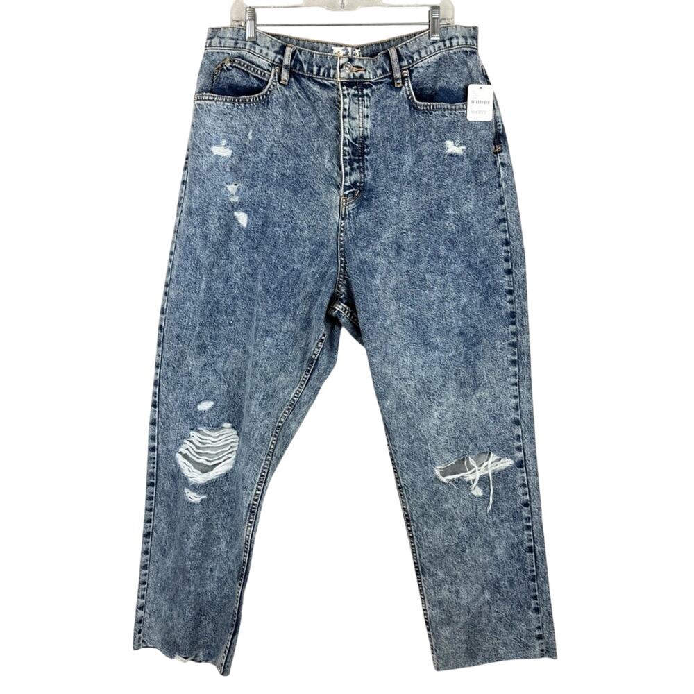 NWT FP We The Free Georgine CRVY Distressed Mom Jean in West End Blue Plus Sz 35 - Picture 6 of 15